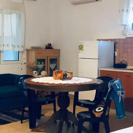 Karas With Private Kavala